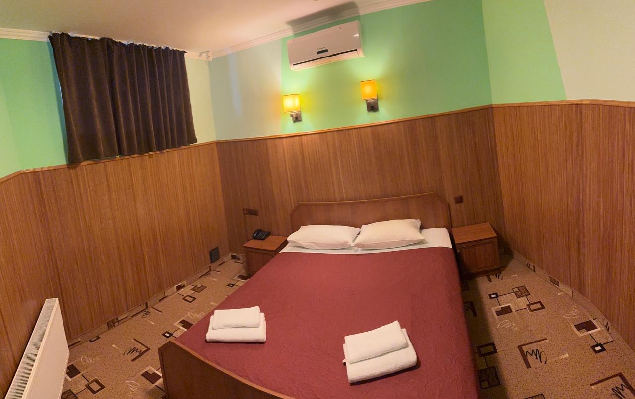 Room Photo